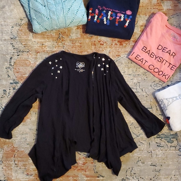 Girls clothes bundle size 5T - Picture 7 of 7